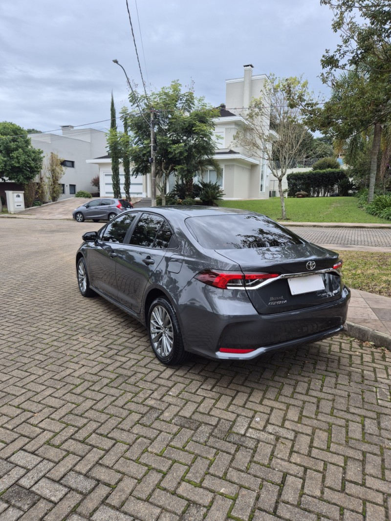 COROLLA 2.0 XEI 16V FLEX 4P AUTOMÁTICO - 2024 - BENTO GONçALVES