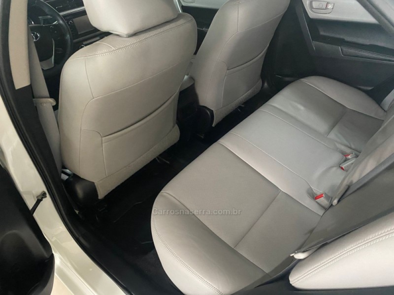 COROLLA 2.0 XEI 16V FLEX 4P AUTOMÁTICO - 2015 - LAJEADO