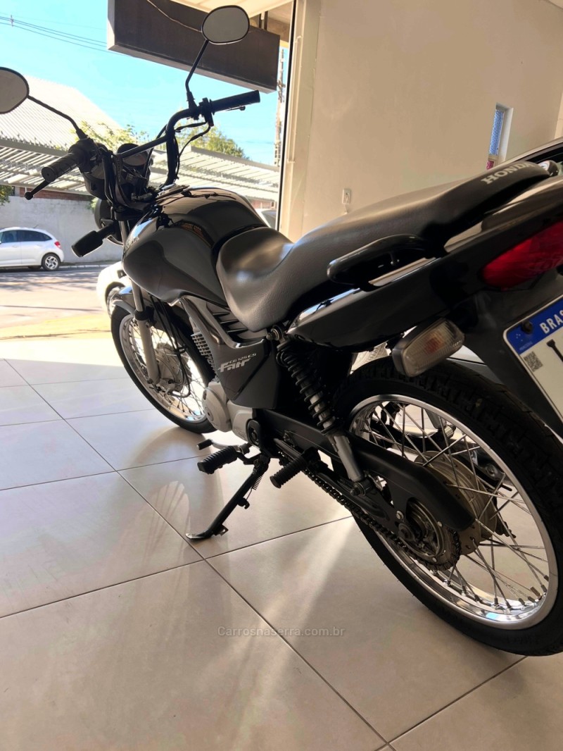 CG 125 FAN ES - 2010 - CARLOS BARBOSA