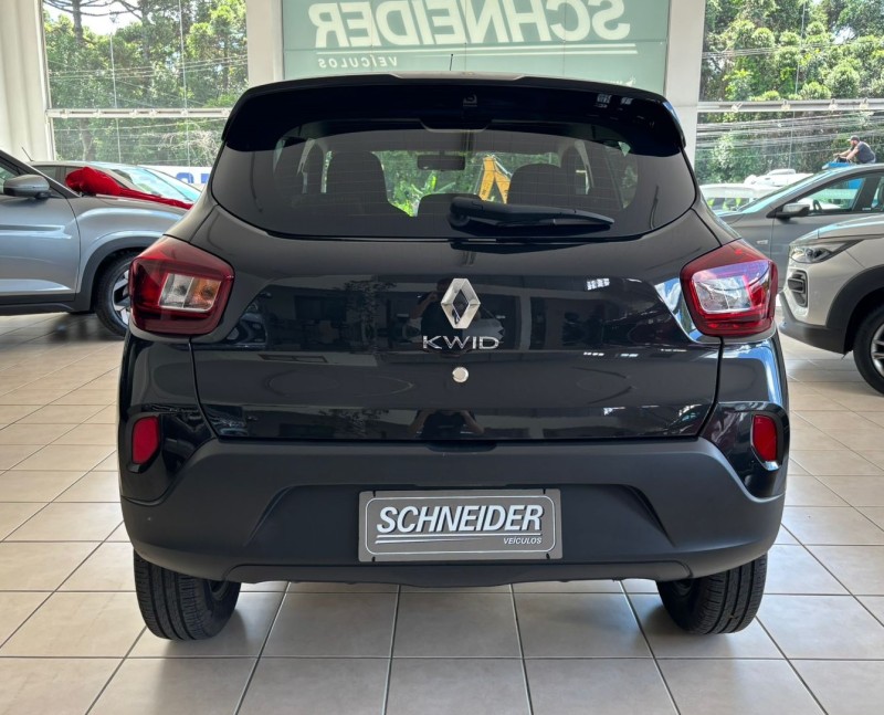 KWID 1.0 12V SCE FLEX INTENSE MANUAL - 2024 - NOVA PETRóPOLIS