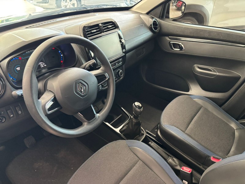 KWID 1.0 12V SCE FLEX INTENSE MANUAL - 2024 - NOVA PETRóPOLIS