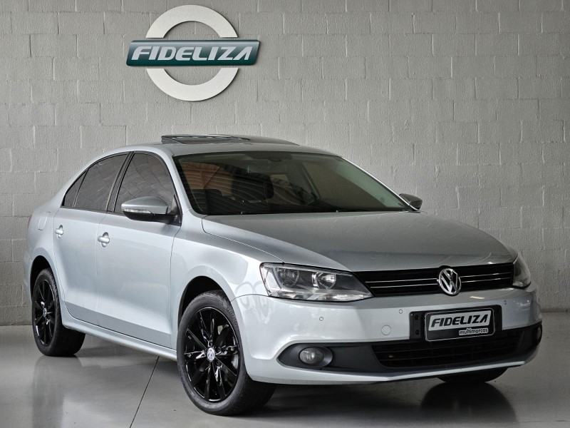 JETTA 2.0 COMFORTLINE FLEX 4P TIPTRONIC