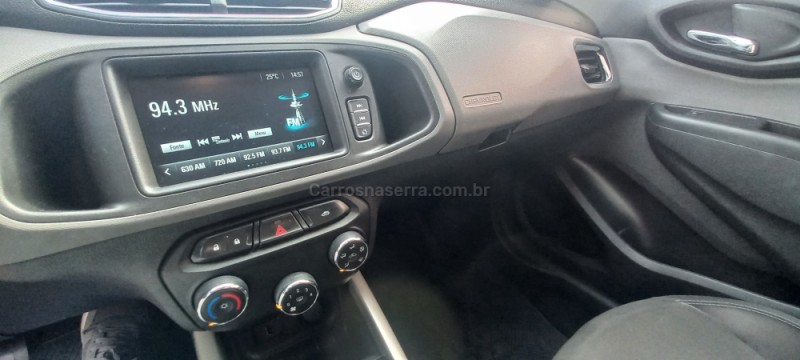ONIX 1.0 MPFI LT 8V FLEX 4P MANUAL - 2019 - PICADA CAFé