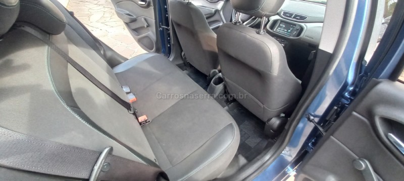 ONIX 1.0 MPFI LT 8V FLEX 4P MANUAL - 2019 - PICADA CAFé