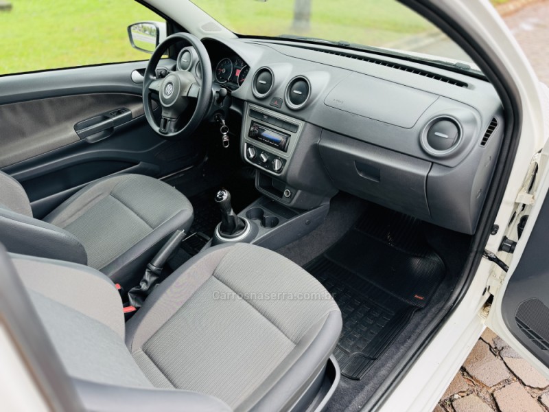 SAVEIRO 1.6 MI CS 8V FLEX 2P MANUAL G.V - 2014 - CASCA