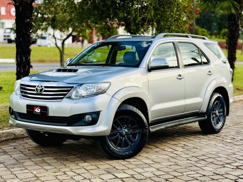 HILUX SW4 3.0 SRV 4X4 16V TURBO INTERCOOLER DIESEL 4P AUTOMÁTICO - 2015 - CASCA