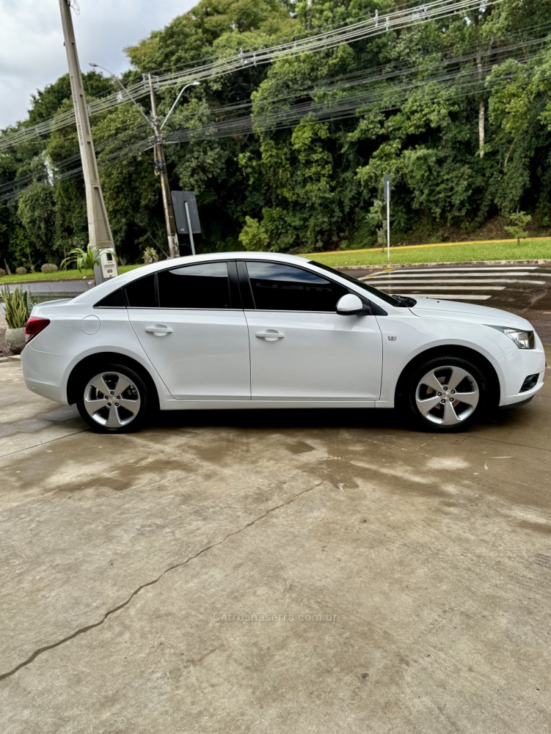 CRUZE 1.8 LTZ 16V FLEX 4P AUTOMÁTICO - 2014 - LAJEADO