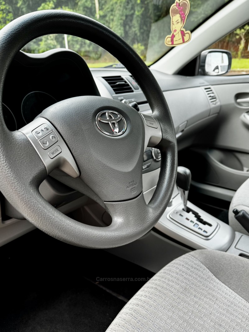 COROLLA 1.8 XEI 16V FLEX 4P AUTOMÁTICO - 2010 - LAJEADO