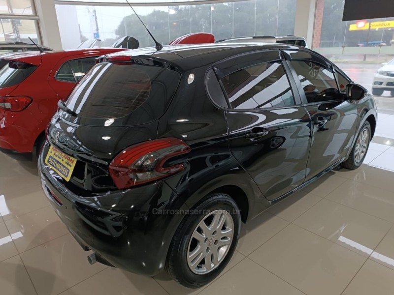 208 1.5 ACTIVE 8V FLEX 4P MANUAL - 2015 - NOVA PETRóPOLIS