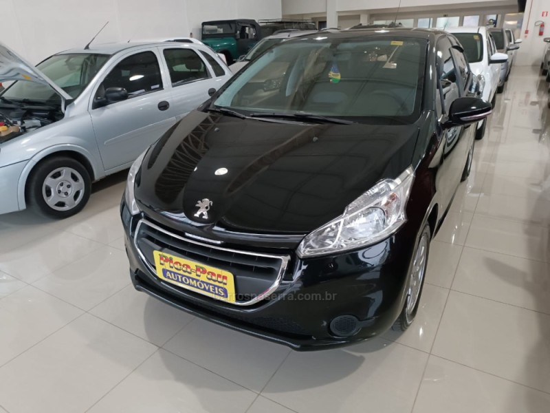 208 1.5 ACTIVE 8V FLEX 4P MANUAL - 2015 - NOVA PETRóPOLIS