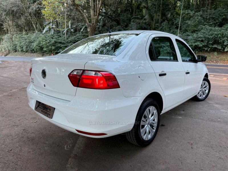 VOYAGE 1.0 12V MPI TOTALFLEX TRENDLINE 4P MANUAL - 2023 - DOIS IRMãOS
