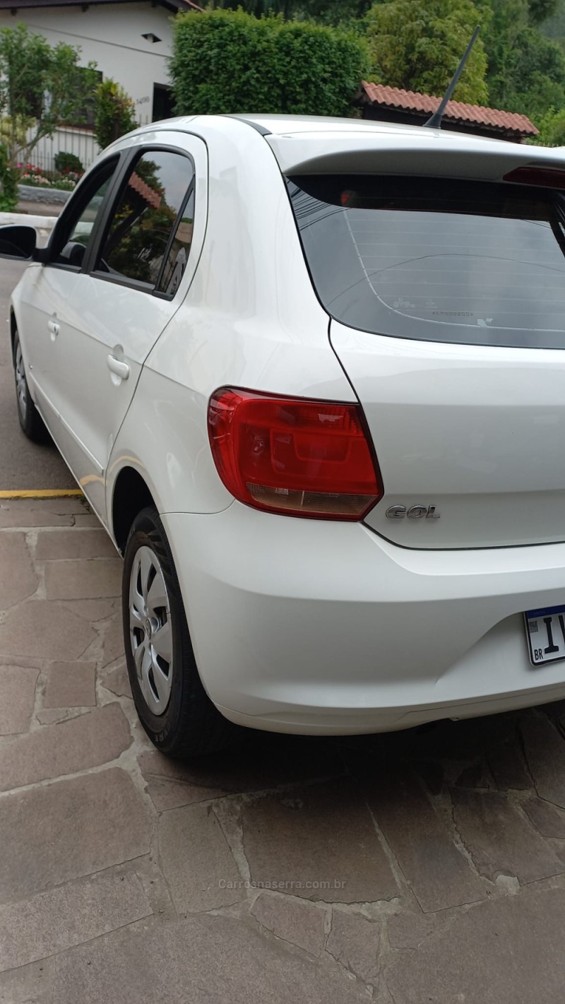 GOL 1.0 MI TREND 8V FLEX 4P MANUAL - 2014 - PICADA CAFé