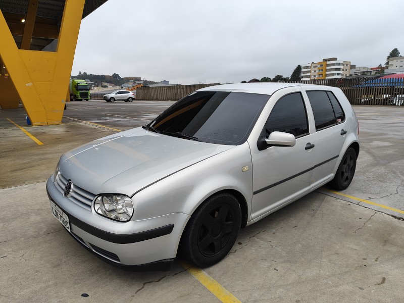GOLF 1.6 MI BLACK & SILVER 8V GASOLINA 4P MANUAL - 2000 - FARROUPILHA