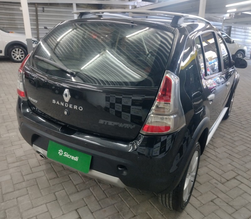 SANDERO 1.6 STEPWAY 16V FLEX 4P MANUAL - 2013 - CAXIAS DO SUL