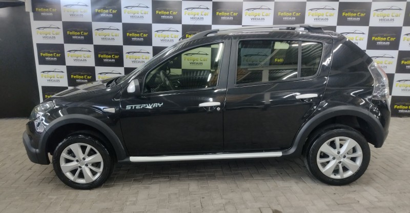 SANDERO 1.6 STEPWAY 16V FLEX 4P MANUAL - 2013 - CAXIAS DO SUL