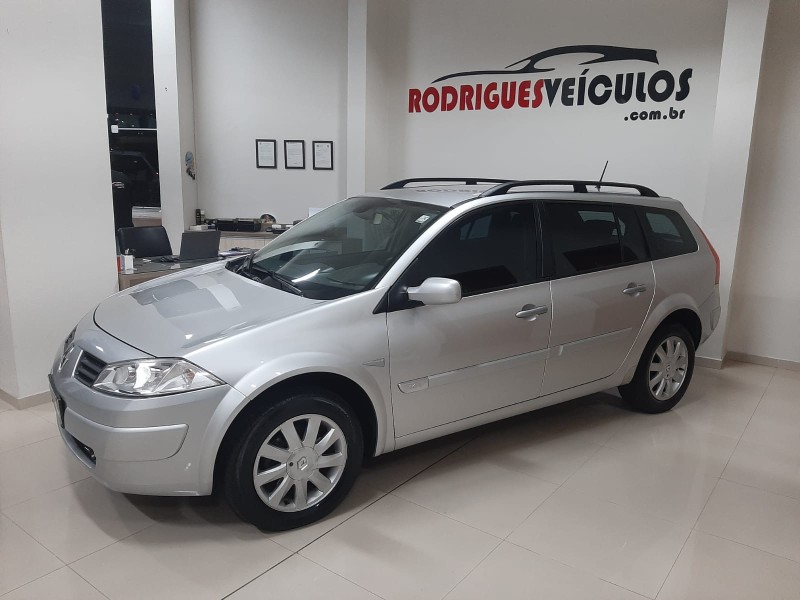 MÉGANE 1.6 DYNAMIQUE GRAND TOUR 16V FLEX 4P MANUAL - 2012 - CAXIAS DO SUL