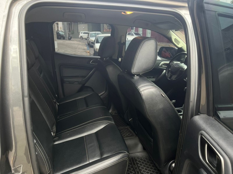 RANGER 3.2 XLT 4X4 CD 20V DIESEL 4P AUTOMÁTICO - 2022 - GARIBALDI