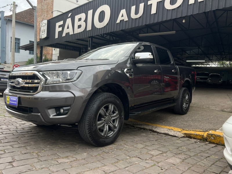 RANGER 3.2 XLT 4X4 CD 20V DIESEL 4P AUTOMÁTICO - 2022 - GARIBALDI