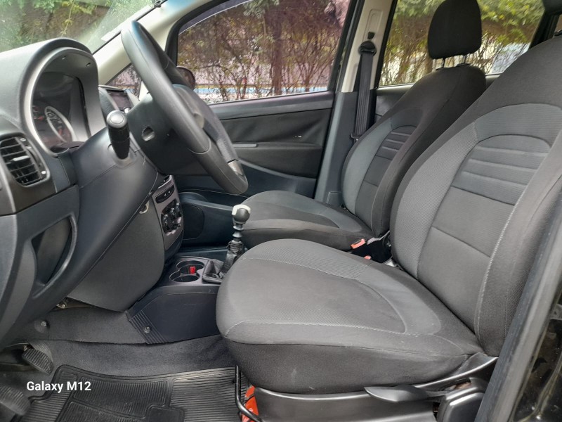 IDEA 1.4 MPI ATTRACTIVE 8V FLEX 4P MANUAL - 2014 - FARROUPILHA
