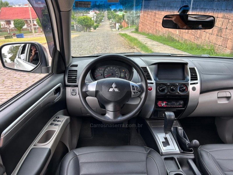PAJERO DAKAR 3.2 4X4 16V TURBO INTERCOOLER DIESEL 4P AUTOMÁTICO - 2012 - VENâNCIO AIRES