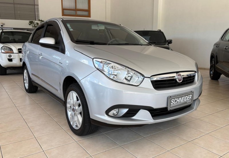 GRAND SIENA 1.6 MPI ESSENCE 16V FLEX 4P AUTOMATIZADO