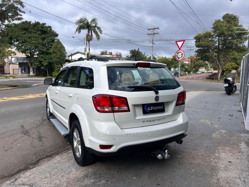 FREEMONT 2.4 PRECISION 16V GASOLINA 4P AUTOMÁTICO - 2012 - VENâNCIO AIRES