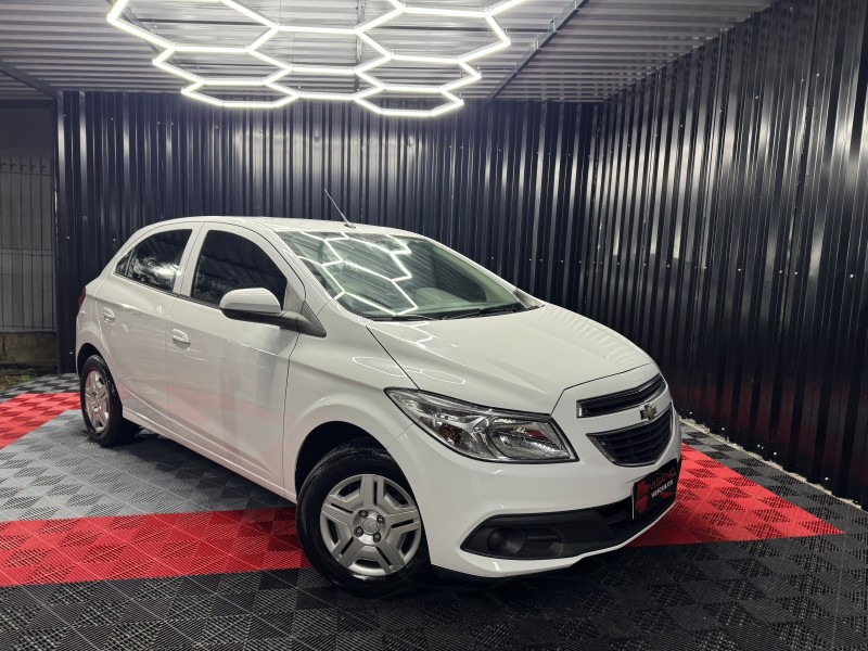 ONIX 1.0 MPFI LT 8V FLEX 4P MANUAL - 2014 - CAXIAS DO SUL