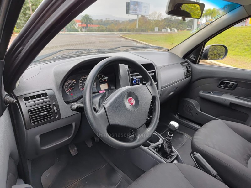 SIENA 1.0 MPI ELX 8V FLEX 4P MANUAL - 2012 - NOVA PETRóPOLIS