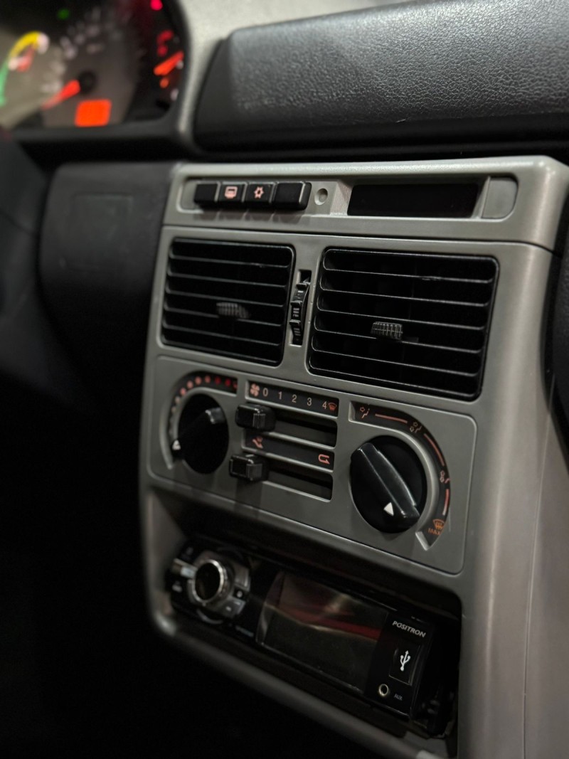 UNO 1.0 MPI MILLE FIRE ECONOMY 8V FLEX 2P MANUAL - 2011 - SãO LEOPOLDO