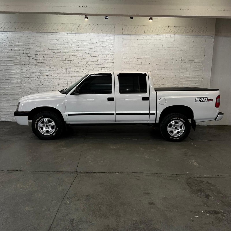 S10 2.8 4X4 CD 12V TURBO INTERCOOLER DIESEL 4P MANUAL - 2003 - CAXIAS DO SUL