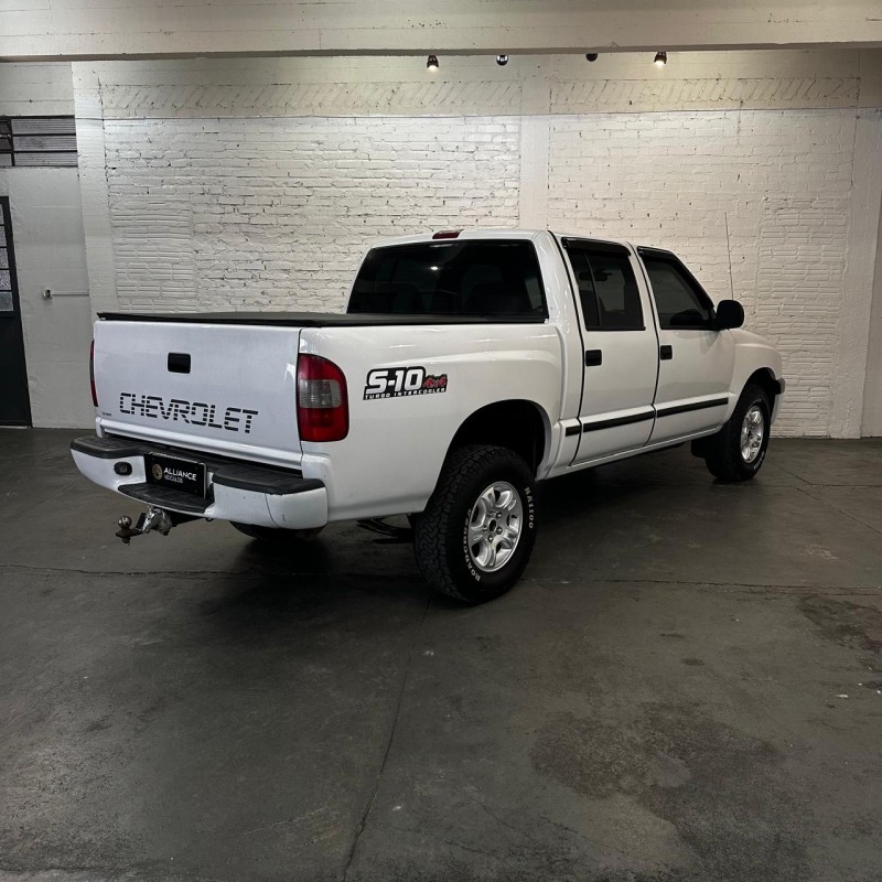 S10 2.8 4X4 CD 12V TURBO INTERCOOLER DIESEL 4P MANUAL - 2003 - CAXIAS DO SUL