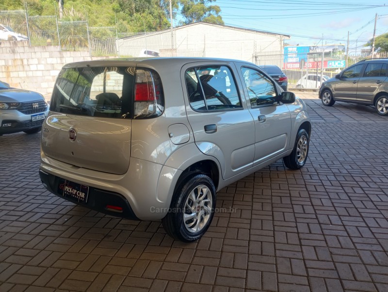 UNO 1.0 EVO ATTRACTIVE 8V FLEX 4P MANUAL - 2021 - CAXIAS DO SUL