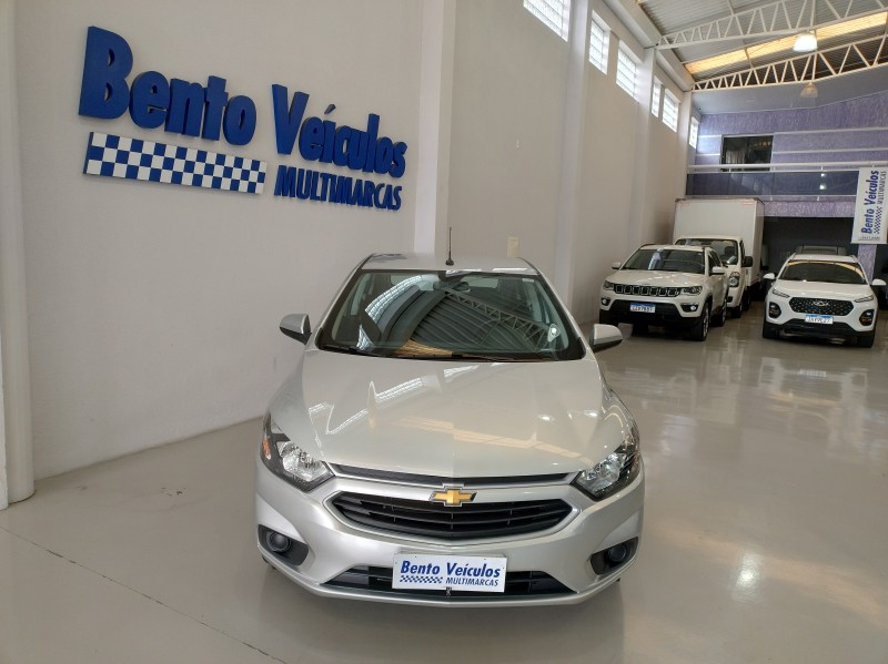 ONIX 1.0 LT PLUS 8V FLEX 4P MANUAL - 2019 - BENTO GONçALVES
