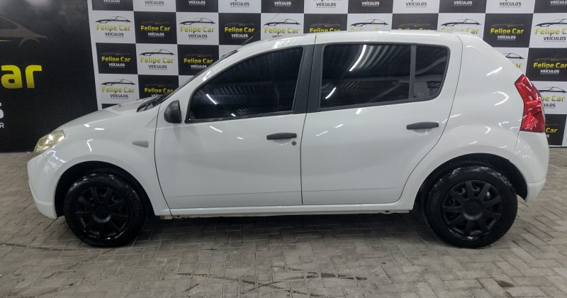 ETIOS 1.3 X 16V FLEX 4P MANUAL - 2013 - CAXIAS DO SUL
