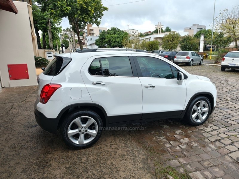 TRACKER 1.8 MPFI LTZ 4X2 16V FLEX 4P AUTOMÁTICO - 2016 - GUAPORé