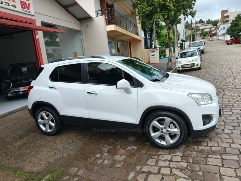 TRACKER 1.8 MPFI LTZ 4X2 16V FLEX 4P AUTOMÁTICO - 2016 - GUAPORé