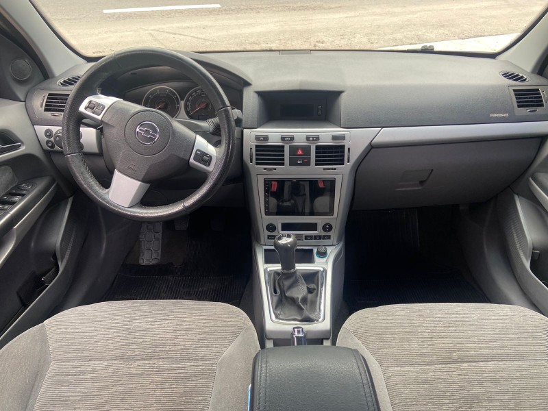 VECTRA 2.0 MPFI ELEGANCE 8V FLEX 4P MANUAL - 2011 - CAXIAS DO SUL