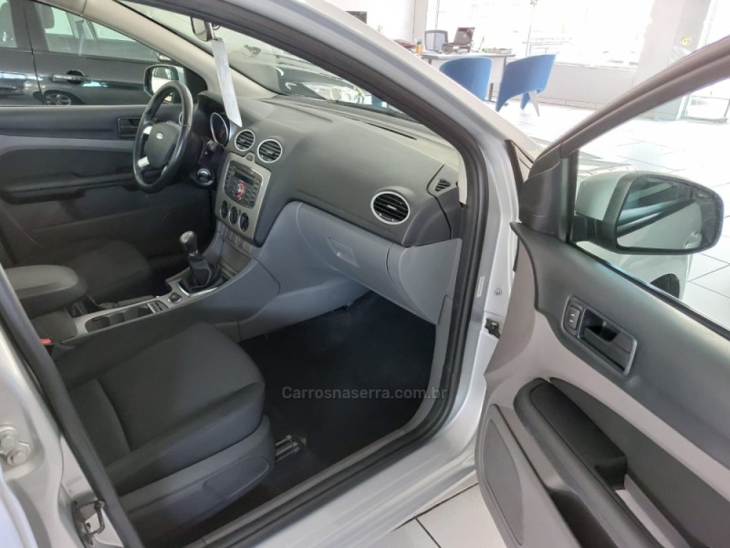 FOCUS 1.6 GLX 8V FLEX 4P MANUAL - 2013 - BENTO GONçALVES