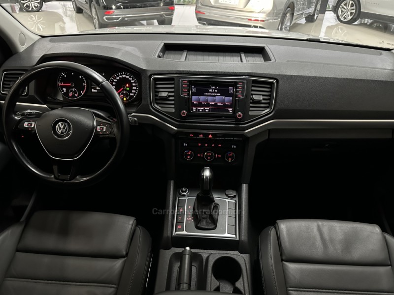AMAROK 3.0 V6 TDI HIGHLINE CD DIESEL 4MOTION AUTOMÁTICO - 2020 - CHARQUEADAS