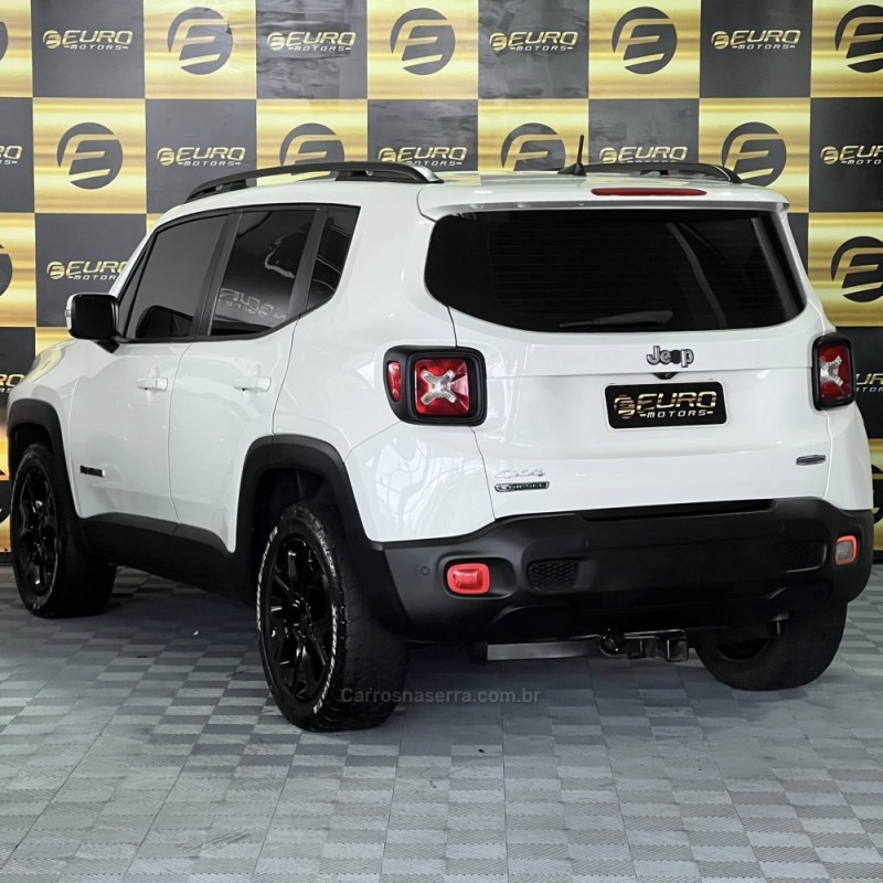 RENEGADE 1.8 LONGITUDE 16V DIESEL 4P AUTOMÁTICO - 2018 - PORTãO
