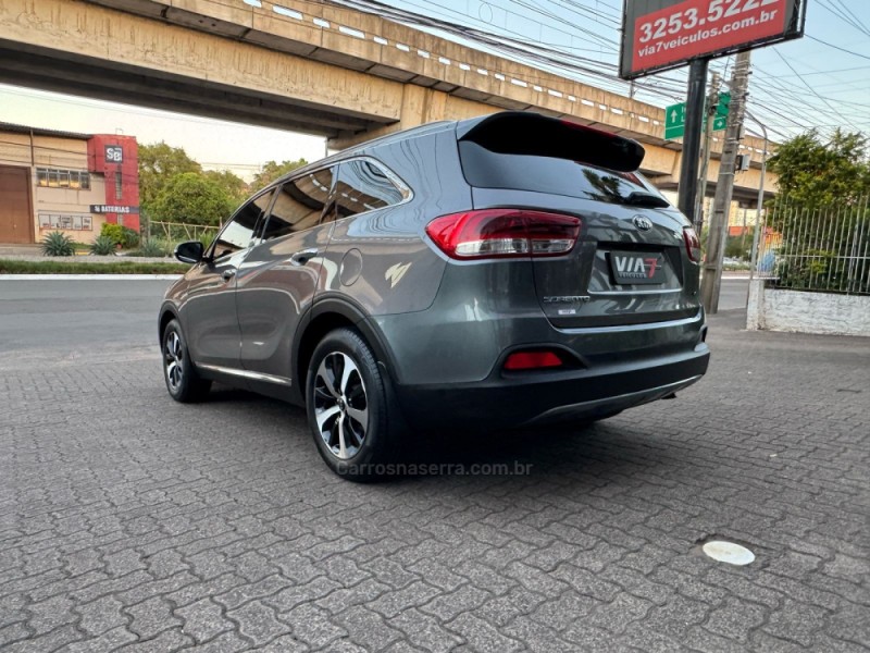 SORENTO 3.3 EX V6 24V GASOLINA 4P 7 LUGARES AUTOMATICO - 2016 - NOVO HAMBURGO