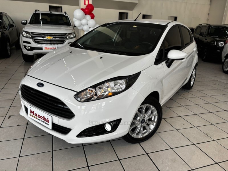 fiesta 1.5 s hatch 16v flex 4p manual 2014 caxias do sul