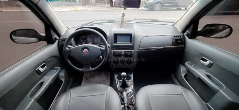 PALIO 1.4 MPI ATTRACTIVE 8V FLEX 4P MANUAL - 2011 - FARROUPILHA