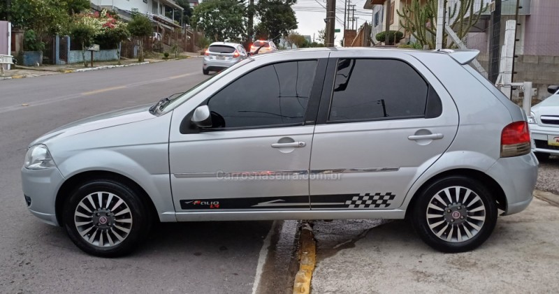 PALIO 1.4 MPI ATTRACTIVE 8V FLEX 4P MANUAL - 2011 - FARROUPILHA