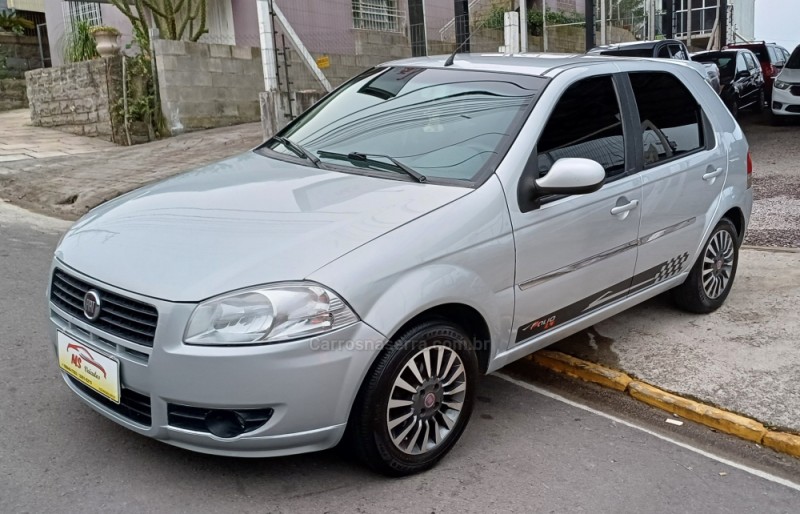 PALIO 1.4 MPI ATTRACTIVE 8V FLEX 4P MANUAL - 2011 - FARROUPILHA