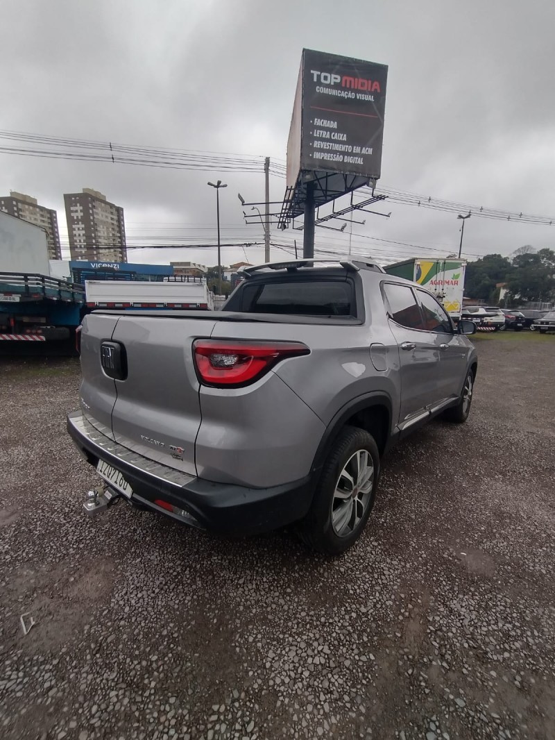 TORO 2.0 16V TURBO DIESEL VOLCANO 4WD AUTOMÁTICO - 2020 - CAXIAS DO SUL