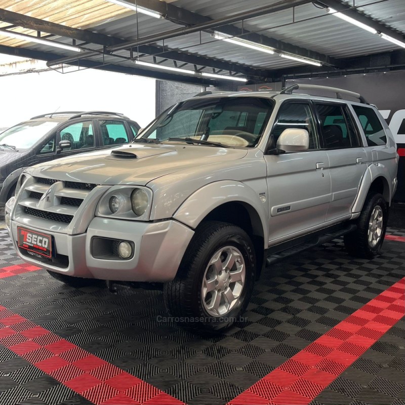 PAJERO SPORT 3.5 HPE 4X4 V6 24V GASOLINA 4P AUTOMÁTICO - 2010 - PASSO FUNDO