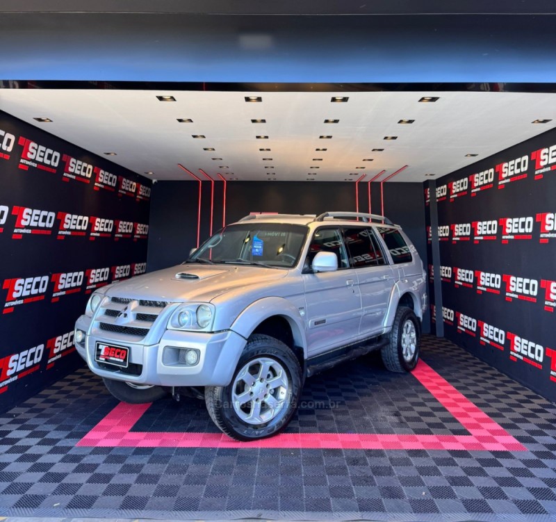 pajero sport 3.5 hpe 4x4 v6 24v gasolina 4p automatico 2010 passo fundo