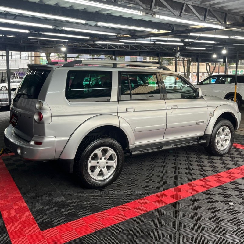 PAJERO SPORT 3.5 HPE 4X4 V6 24V GASOLINA 4P AUTOMÁTICO - 2010 - PASSO FUNDO