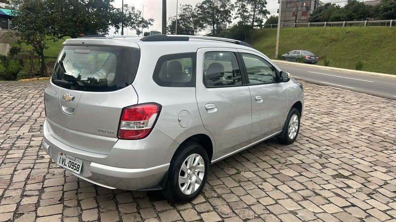 SPIN 1.8 LTZ 8V FLEX 4P MANUAL - 2014 - FARROUPILHA